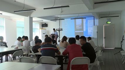 通城县考察团赴义乌市交流学习——深化业务培训，拓展发展新路径